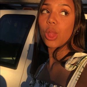 Meet your Posher, Skyler